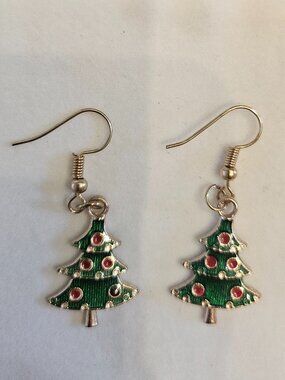 Fun Christmas Tree design earrings